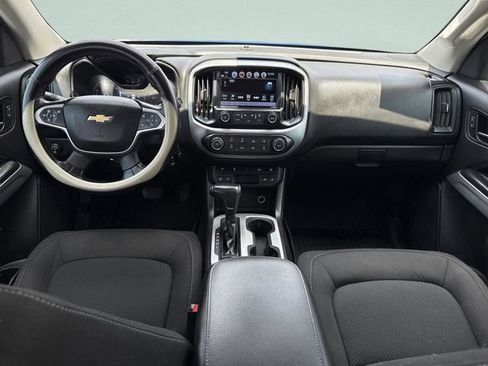 Used 2018 Chevrolet Colorado LT w/ LT Convenience Package RWD image 19