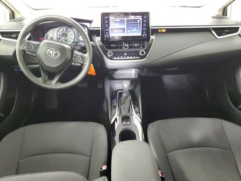 Used 2020 Toyota Corolla LE image 15