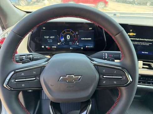 New 2026 Chevrolet Equinox RS AWD/4WD image 25