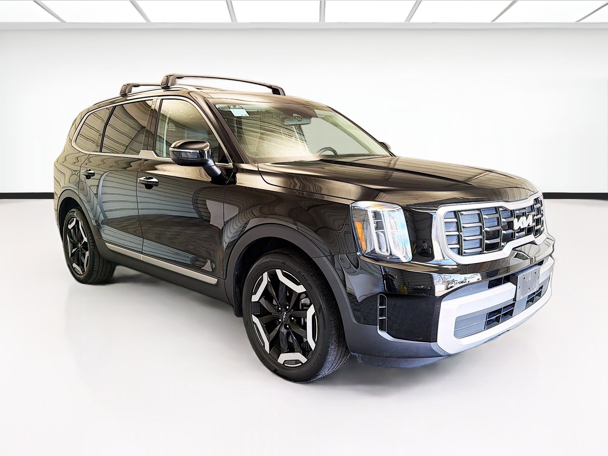 Used 2024 Kia Telluride S w/ S Sunroof Package AWD/4WD image 3