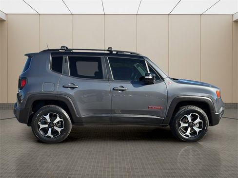Certified 2022 Jeep Renegade Trailhawk image 6
