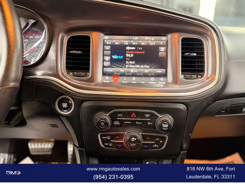 Used 2020 Dodge Charger Scat Pack RWD image 18