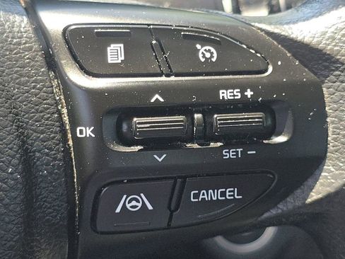 Used 2023 Kia Rio S w/ Technology Package FWD image 31