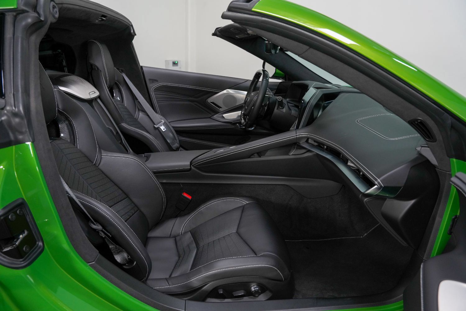 Used 2026 Chevrolet Corvette Z06 RWD image 31
