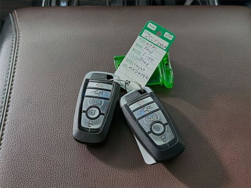 Used 2021 Ford F150 Lariat w/ Equipment Group 502A High image 33