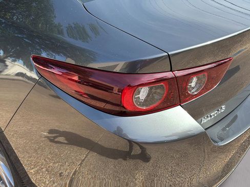 Used 2023 MAZDA MAZDA3 s FWD image 41
