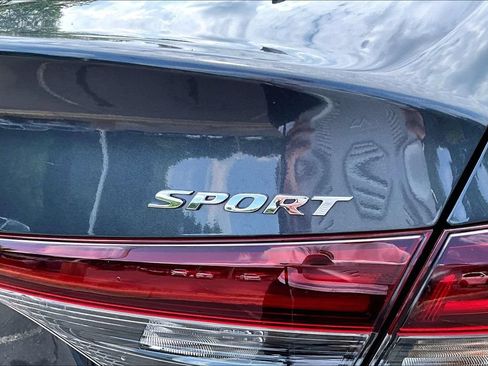Used 2025 Honda Civic Sport image 24