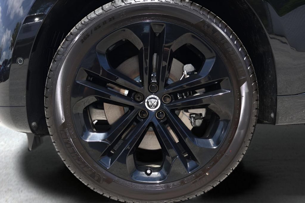 New 2026 Jaguar F-PACE R-Dynamic S AWD/4WD image 28
