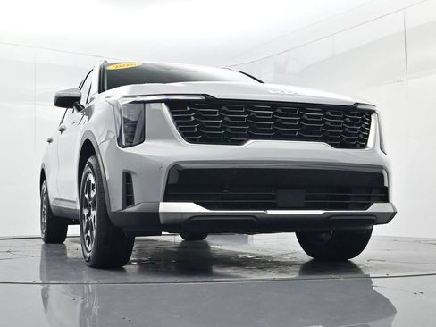 Certified 2026 Kia Sorento S AWD/4WD image 40