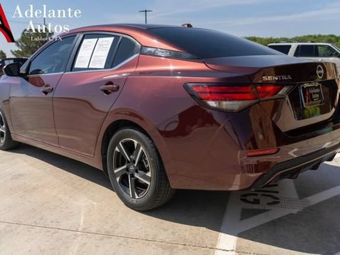 Used 2024 Nissan Sentra SV FWD image 2