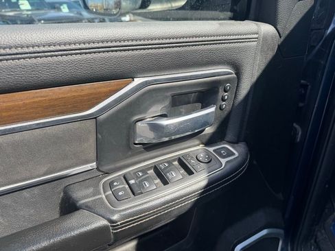 Used 2022 RAM 2500 Laramie AWD/4WD image 9