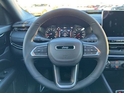 New 2026 Jeep Compass Limited image 12