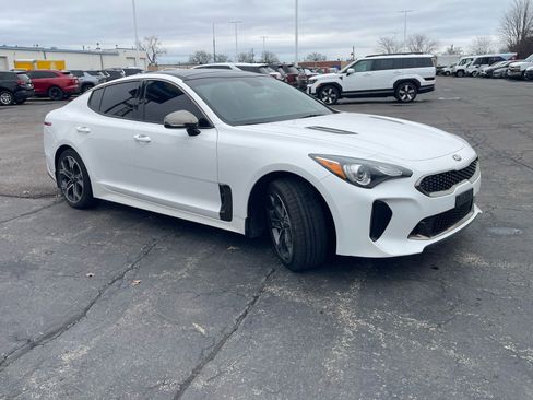 Used 2020 Kia Stinger GT-Line w/ Sun & Sound Package image 7