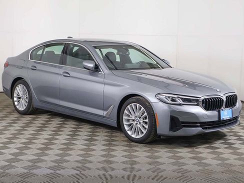 Used 2023 BMW 530i xDrive w/ Convenience Package image 2