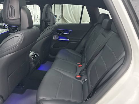 New 2026 Mercedes-Benz GLC 300 4MATIC image 24