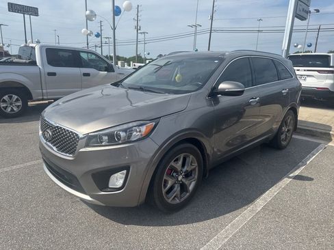 Used 2016 Kia Sorento SX FWD image 1