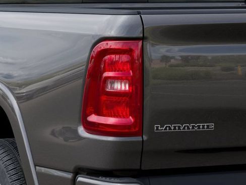 Used 2026 RAM 1500 Laramie AWD/4WD image 9