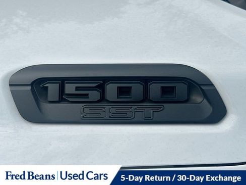 Used 2025 RAM 1500 Big Horn AWD/4WD image 24