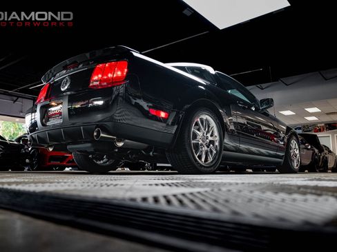 Used 2009 Ford Mustang Shelby GT500 RWD image 76