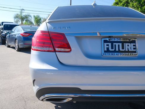 Used 2014 Mercedes-Benz E 350 Sedan w/ Premium 1 Package image 4