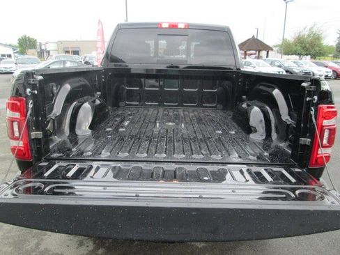 Used 2024 RAM 2500 Laramie w/ Safety Group image 7