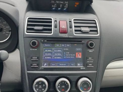 Used 2016 Subaru Forester 2.5i w/ Alloy Wheel Package AWD/4WD image 12