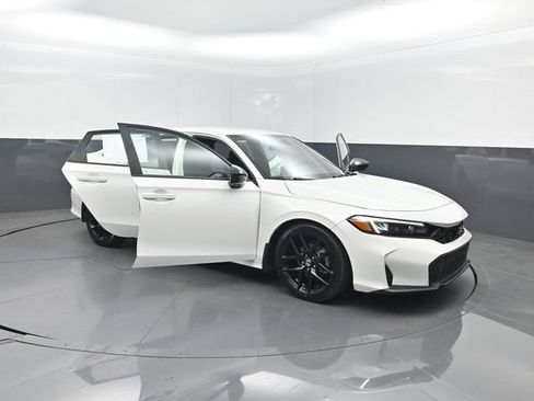Used 2025 Honda Civic Sport image 35