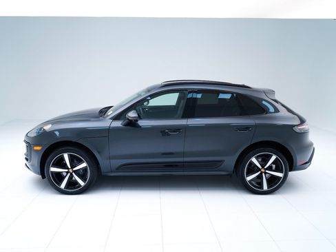Certified 2026 Porsche Macan Turbo AWD/4WD image 2