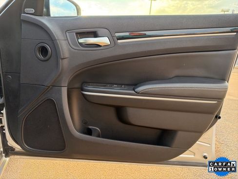 Used 2023 Chrysler 300 S image 18