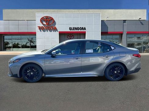 New 2026 Toyota Camry SE image 6