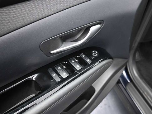 Used 2023 Hyundai Tucson Limited w/ Cargo Package image 11