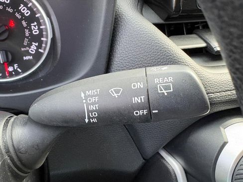 Used 2021 Toyota RAV4 LE image 24