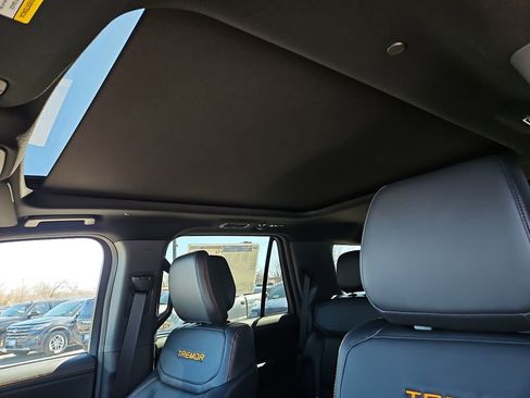 New 2026 Ford Expedition Tremor image 22