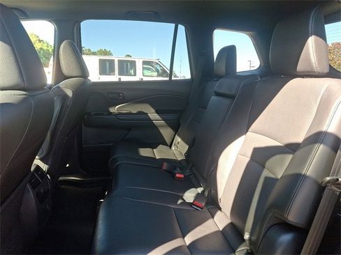 Used 2022 Honda Passport EX-L image 10
