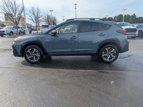 Used 2025 Subaru Crosstrek 2.0i Premium image 4