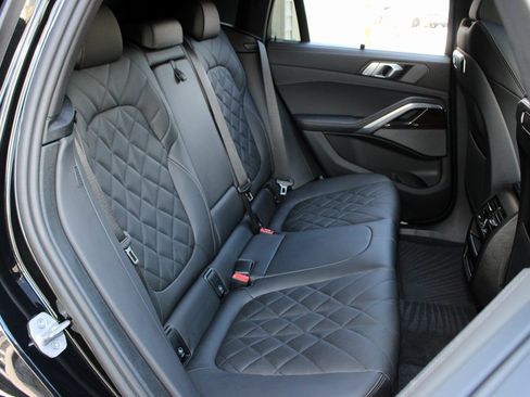 Used 2025 BMW X6 xDrive40i image 21
