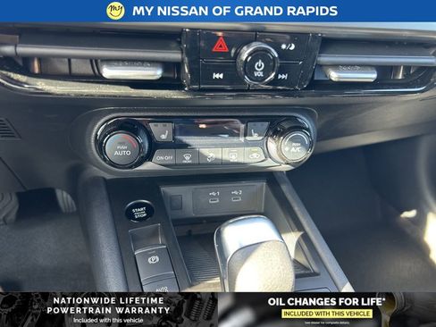 New 2026 Nissan Kicks SV w/ Charging Package FWD image 18
