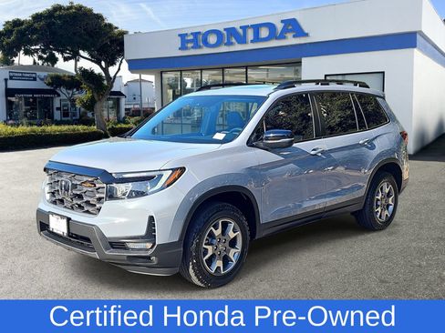 Certified 2023 Honda Passport TrailSport image 1
