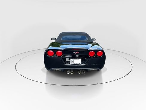 Used 2013 Chevrolet Corvette Grand Sport w/ 3LT Preferred Equipment Group RWD image 7