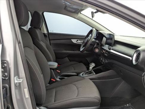 Used 2023 Kia Forte LXS FWD image 21