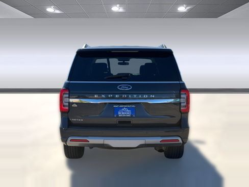 Used 2024 Ford Expedition Limited AWD/4WD image 10