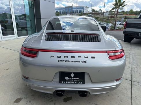 Used 2019 Porsche 911 Carrera 4S AWD/4WD image 6
