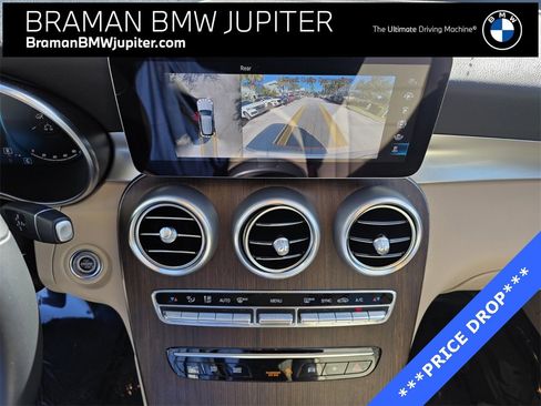 Used 2022 Mercedes-Benz GLC 300 4MATIC image 22