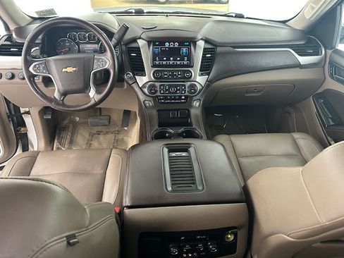 Used 2015 Chevrolet Suburban LT AWD/4WD image 15