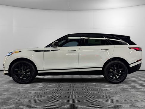 New 2026 Land Rover Range Rover Velar Dynamic SE image 2
