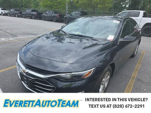 Used 2023 Chevrolet Malibu LT FWD image 1