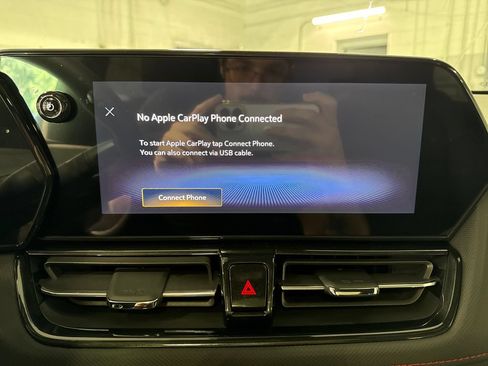 New 2026 Chevrolet TrailBlazer RS w/ Convenience Package FWD image 15