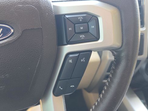 Used 2018 Ford F150 Lariat image 15