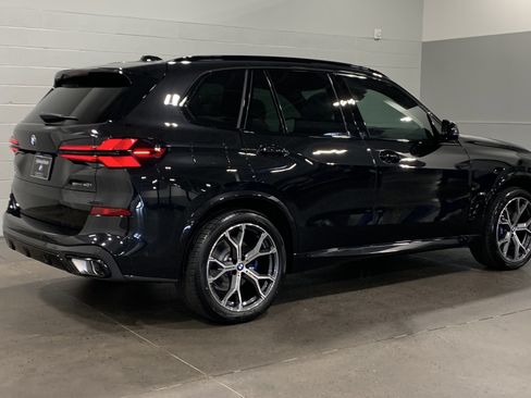Used 2026 BMW X5 sDrive40i w/ M Sport Package RWD image 8
