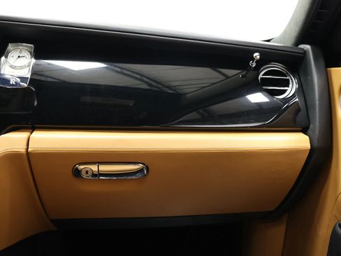 Used 2017 Rolls-Royce Ghost Series II Sedan 4D image 96